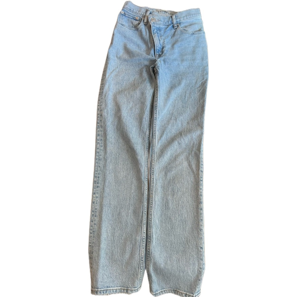 Abercrombie & Fitch Ultra High Rise 90s Straight Jean